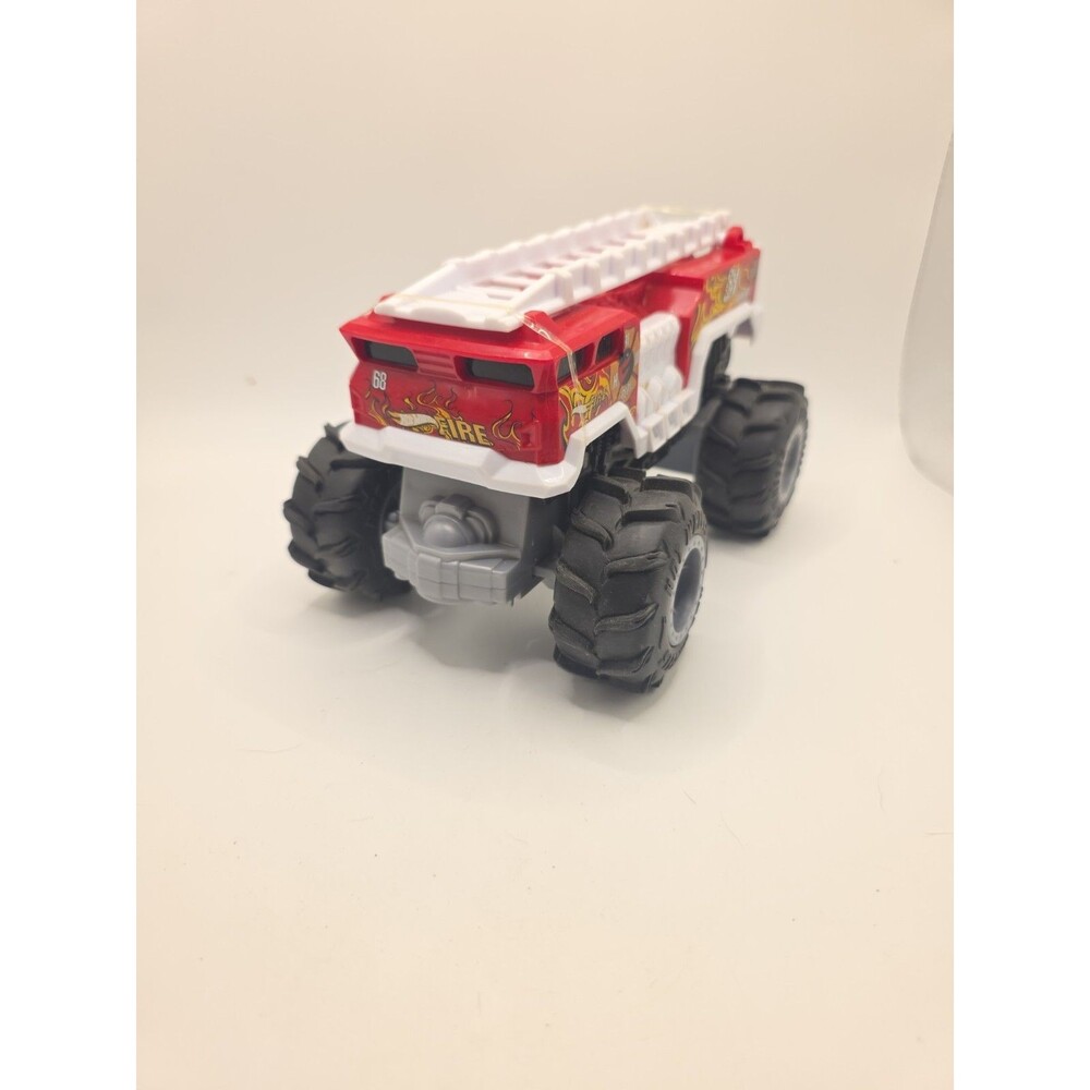 Mattel HOT WHEELS Monster Trucks 5 Alarm Fire Truck Oversized 1/24 No Remote
